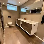 Luxury Close To Centre With Free Parking *